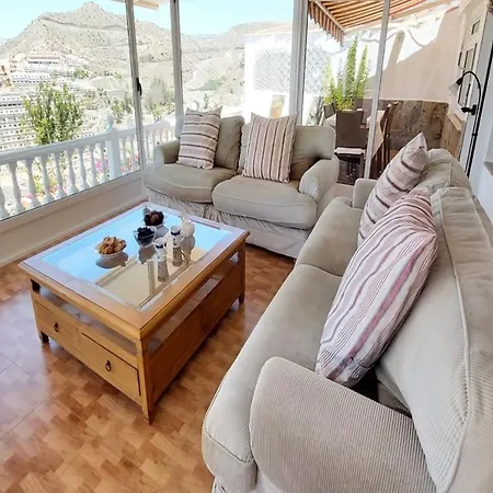 Sunset Balcony With Ocean Views And Pool Access *