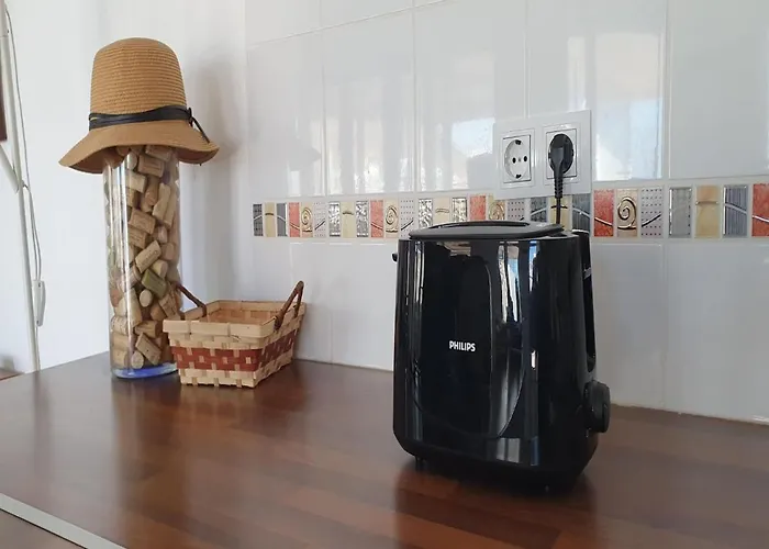 Sunset Balcony With Ocean Views And Pool Access