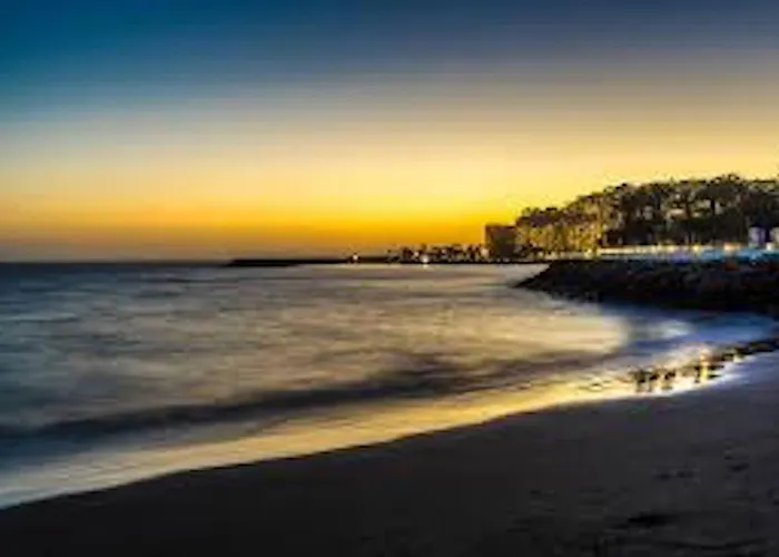 בית נופש Sunset Balcony With Ocean Views And Pool Access