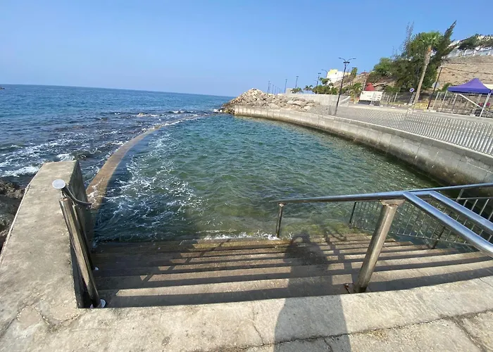 בית נופש Sunset Balcony With Ocean Views And Pool Access